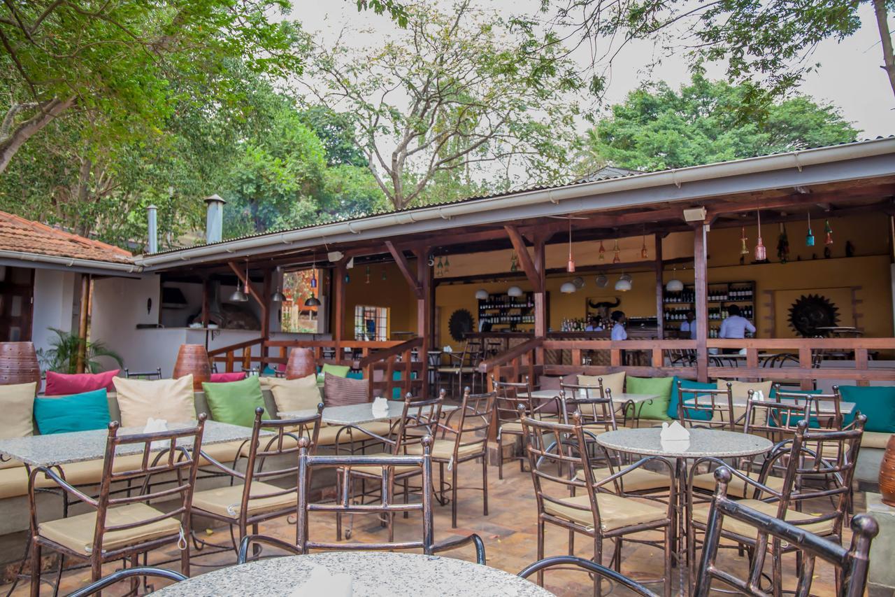 Kampala Forest Resort - Kfr Lodge Exterior photo