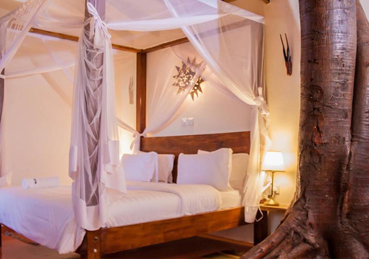 Kampala Forest Resort - Kfr Lodge Exterior photo