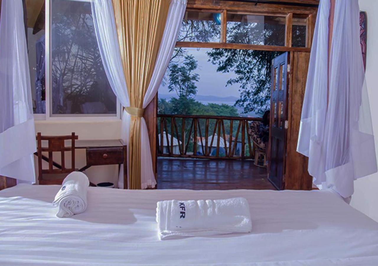 Kampala Forest Resort - Kfr Lodge Exterior photo